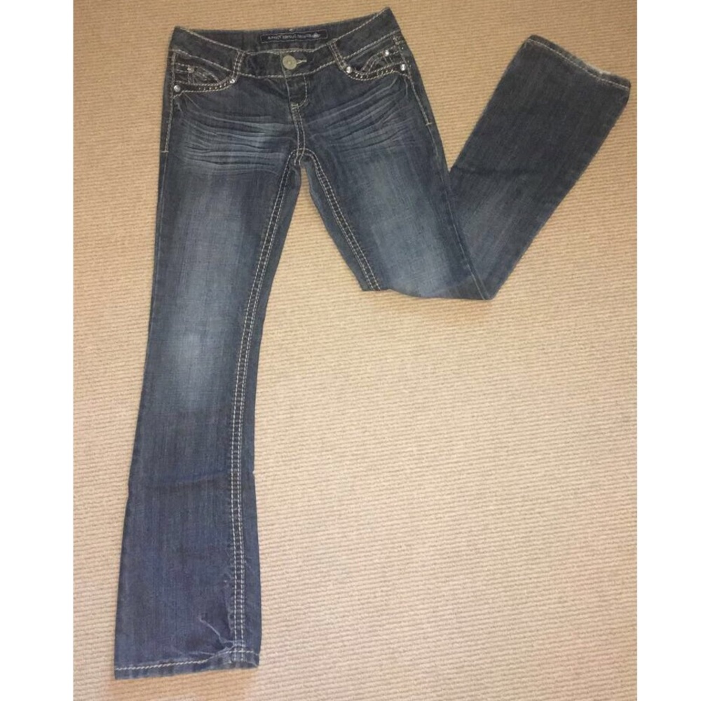 Flare Low-rise Jeans